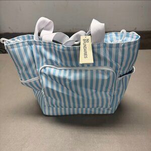 New-No Boundaries Beach Cooler Tote Bag- Blue and White Striped